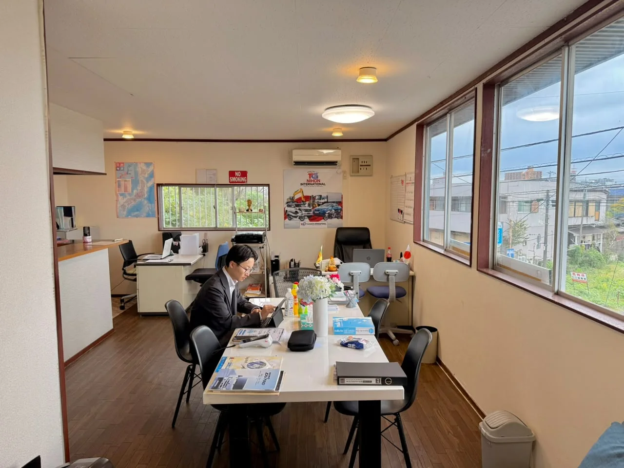 Meeting and work area inside TG Nihon International office